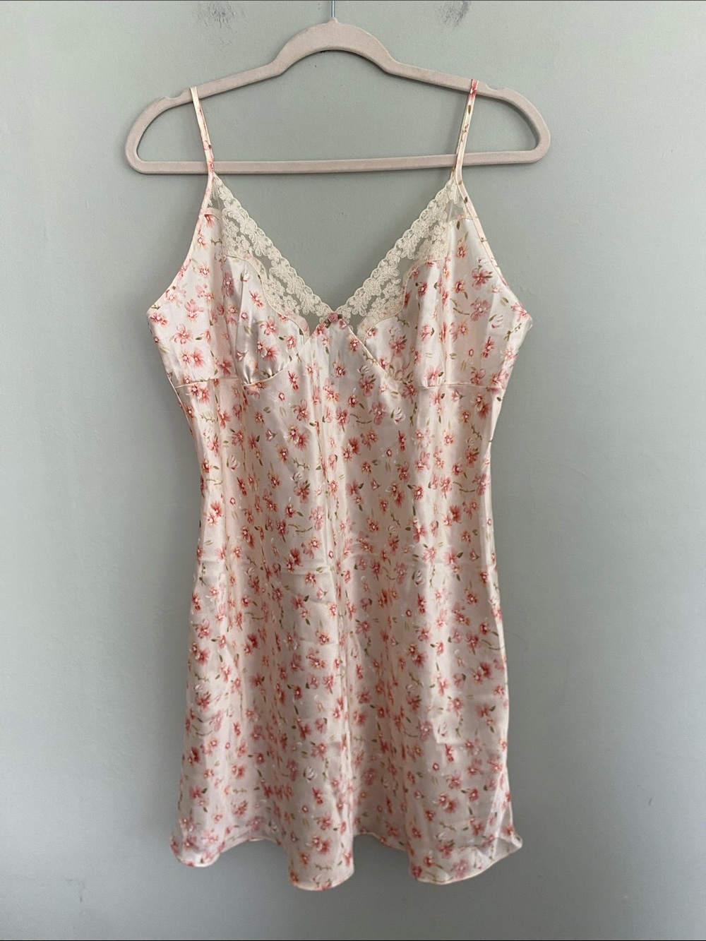 Secret Treasures Vintage Pink Floral Lace Trim Satin Slip Night Dress Size Large